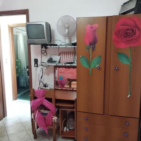 Apartamento Simple And Special Ermoupoli Exterior foto