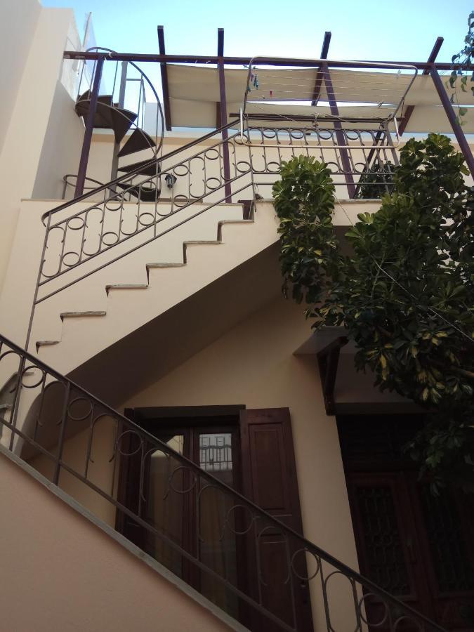 Apartamento Simple And Special Ermoupoli Exterior foto