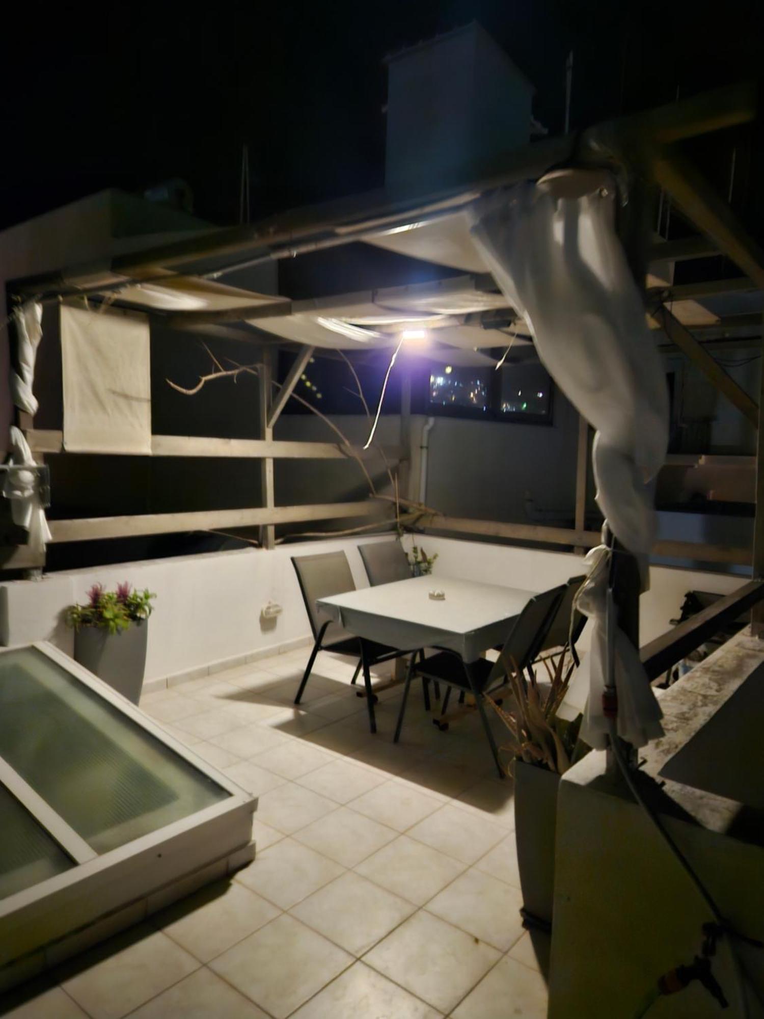 Apartamento Simple And Special Ermoupoli Exterior foto